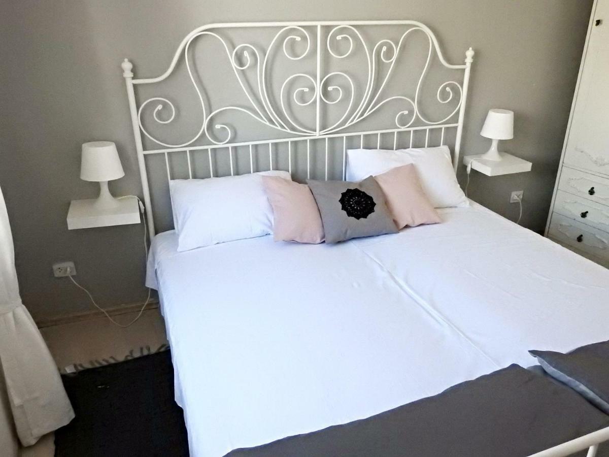 Apartment Antonela Slatine Esterno foto