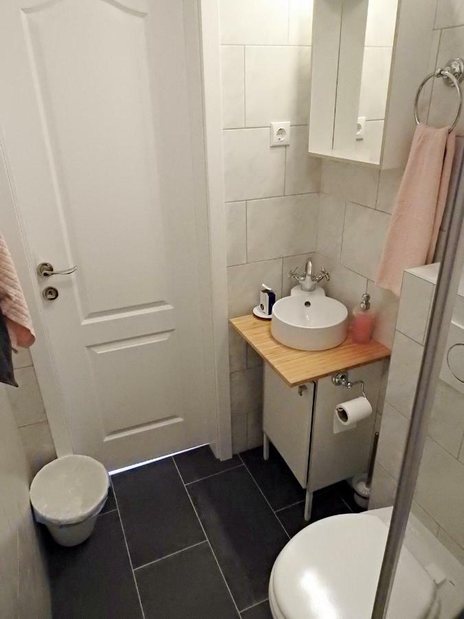 Apartment Antonela Slatine Esterno foto