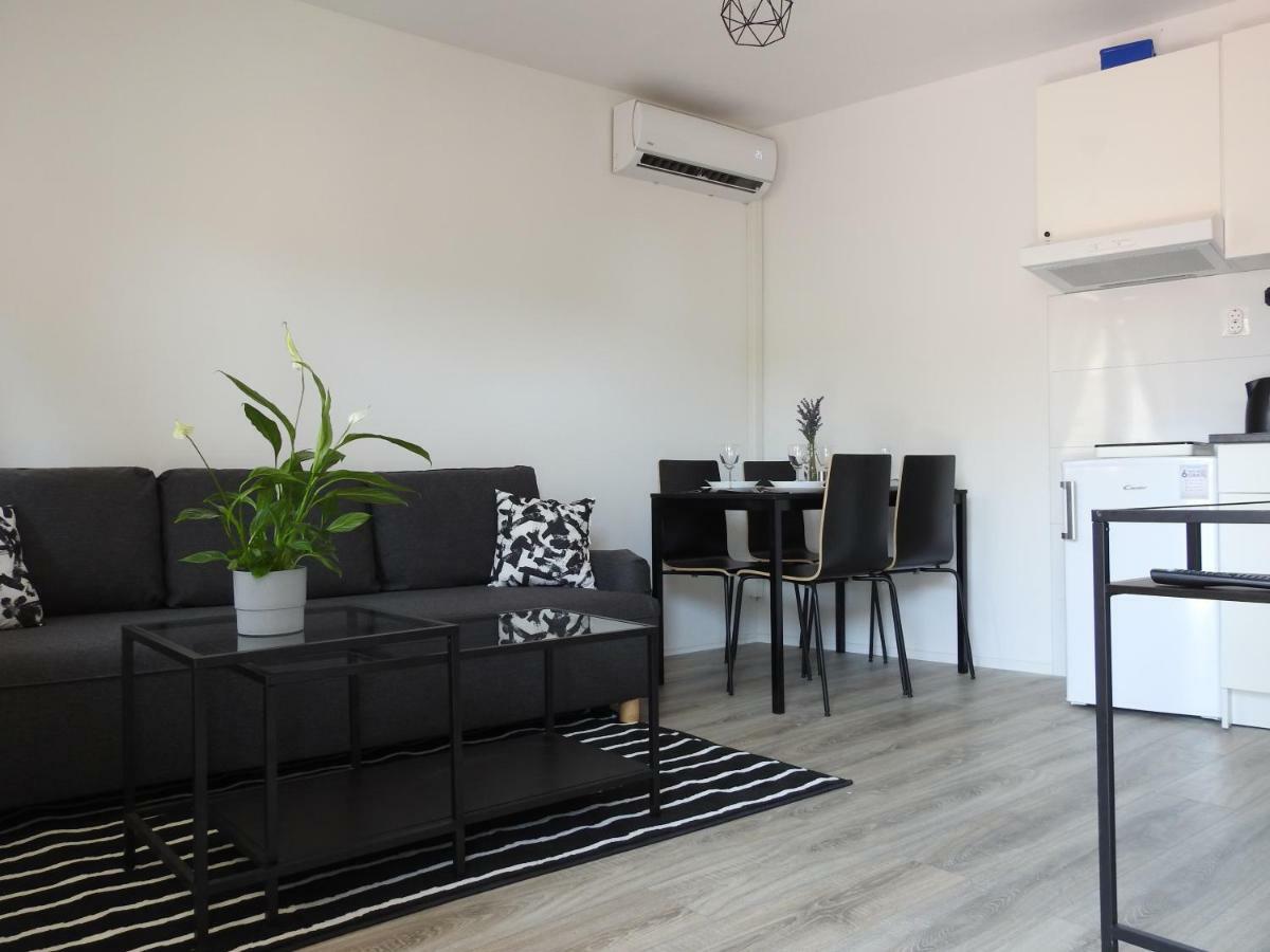 Apartment Antonela Slatine Esterno foto